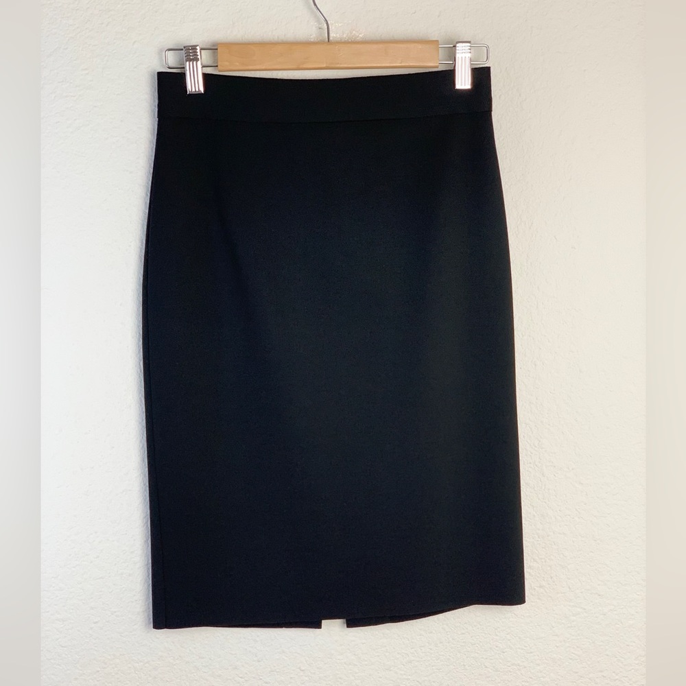 Vivienne Tam Classic Black Back Hem Slit Pencil Skirt Sz S